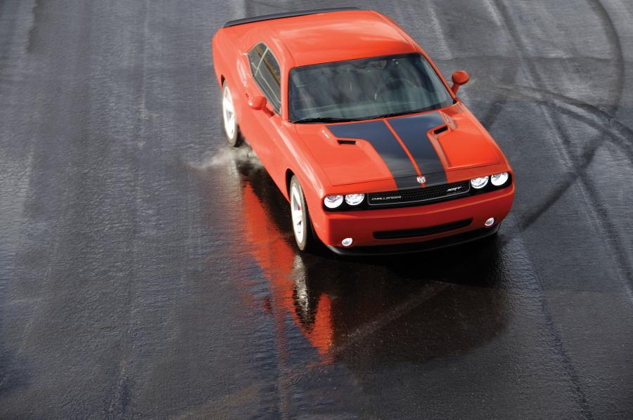  Dodge Challenger SRT8 2008 года  (фото 197 из 356)